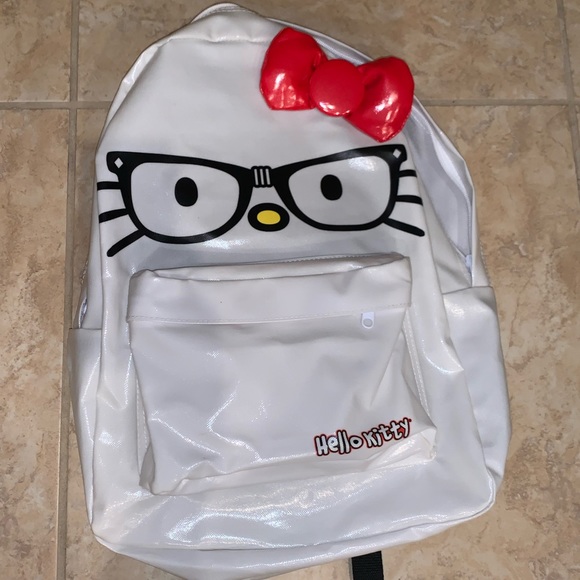 white hello kitty backpack